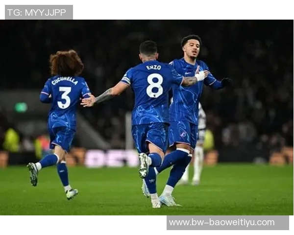 蓝军逆转曼城升至第二名下轮对决枪手周中挑战巴萨与拜仁